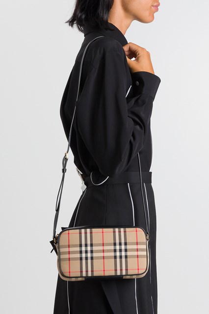 burberry vintage camera bag