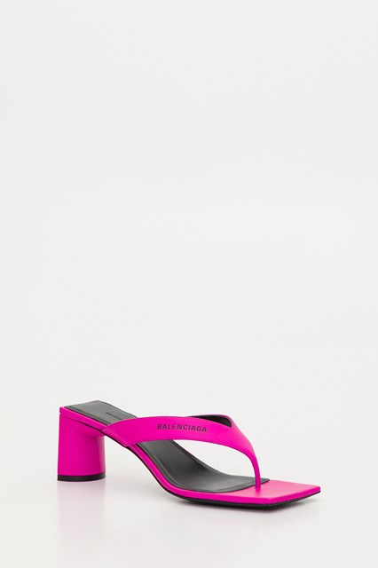 Thong Sandals Fuxia available on 
