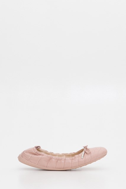 pink leather flat shoes