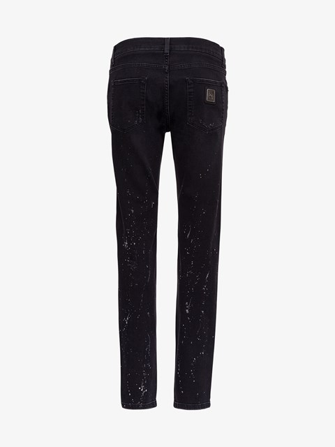 grey jeans with rips