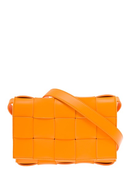 Borsa a Tracolla Flat Cassette in Pelle Arancio Bottega Veneta Donna BOTTEGA  VENETA Prezzo | Gaudenzi Boutique